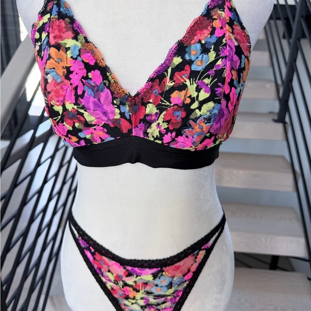 Floral Multicolor Padded Bralette with Black Trim and Panties Matching set